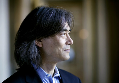 Kent Nagano joue Saariaho à la tête de l'Orchestre national de Lyon