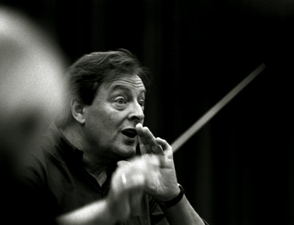 le chef britannique Howard Griffiths dirige le Zürcher Kammerorchester