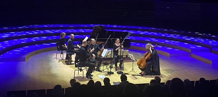 Andreï Korobeïnikov et les musiciens du Philhar’ jouent Mieczysław Weinberg...