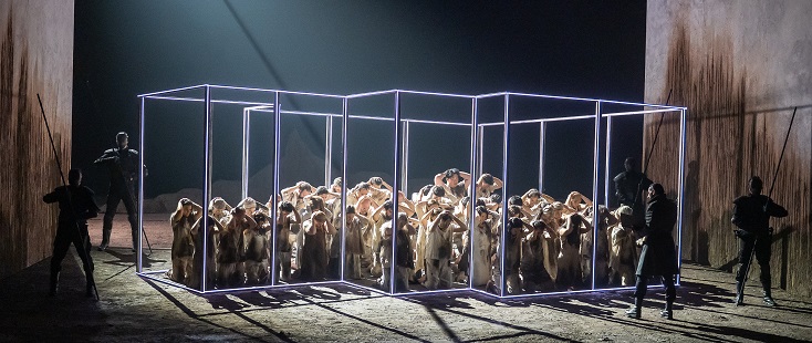 NABUCCO ouvre la saison du Teatro Comunale Pavarotti-Freni de Modène...