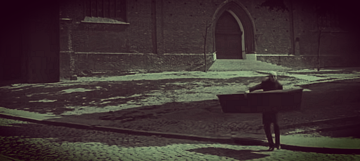 Avec son cercueil sous le bras, dans la ville : NOSFERATU de Murnau, 1921
